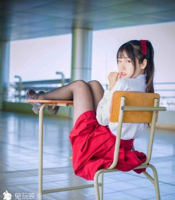 美女翘臀少妇啪啪呻吟流水软件