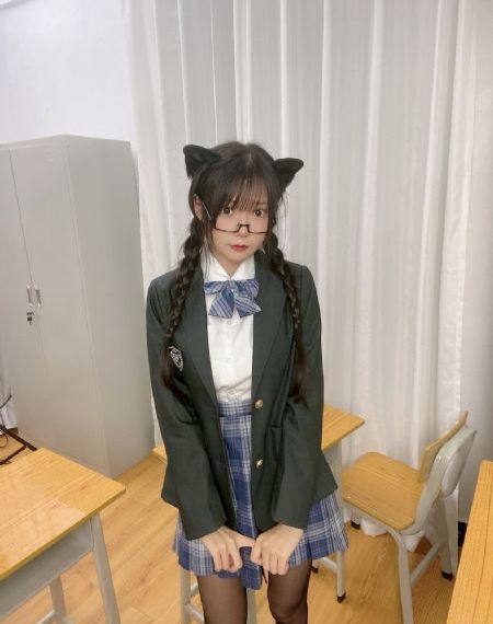 女性撤尿月经特写freehd