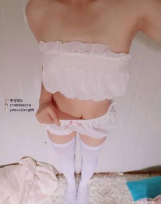 双姝艳三级无删减